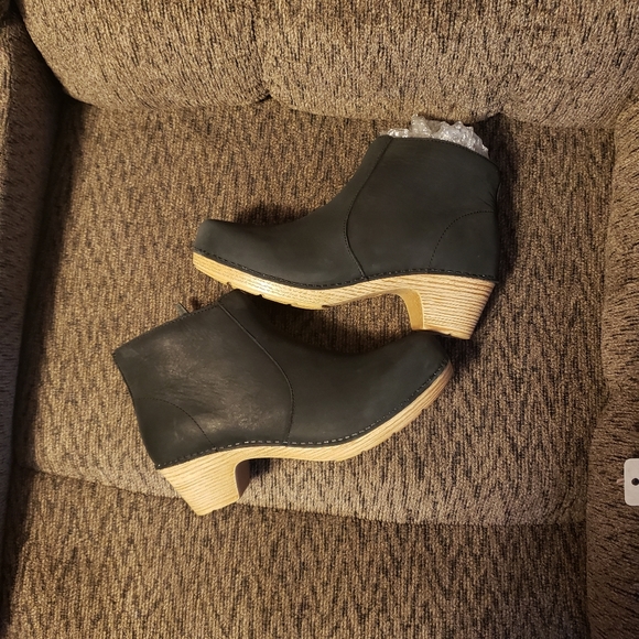 Dansko maria deals 39